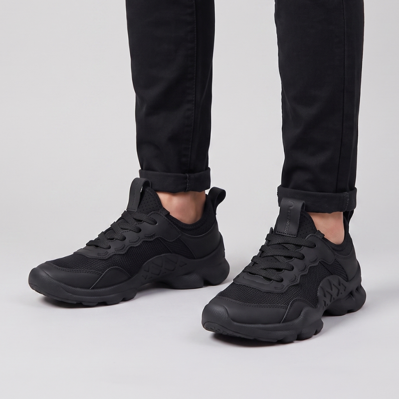 Men's Mesh Trail Sneakers