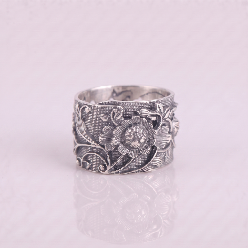 Japanese Chrysanthemum Ring