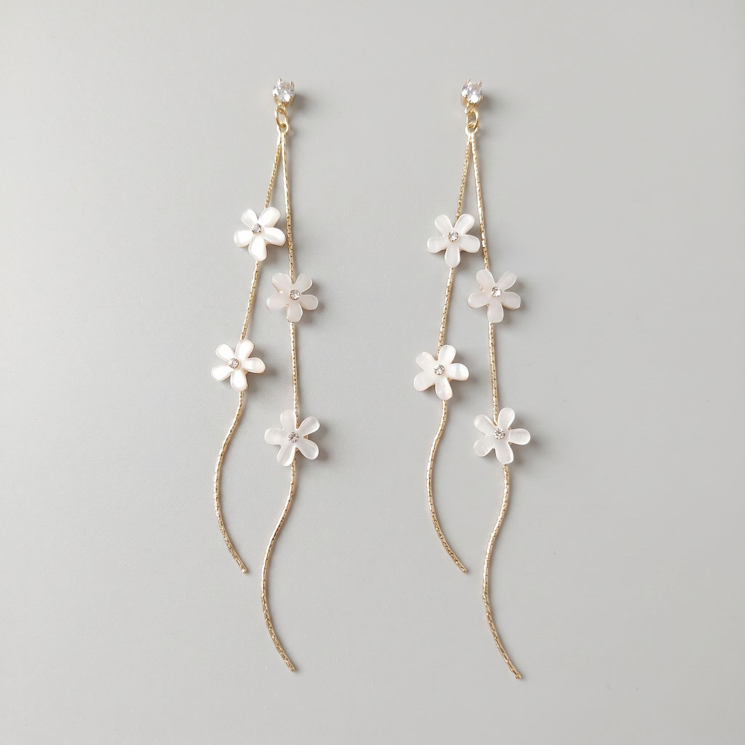 Japanese Womens Dangle Earrings