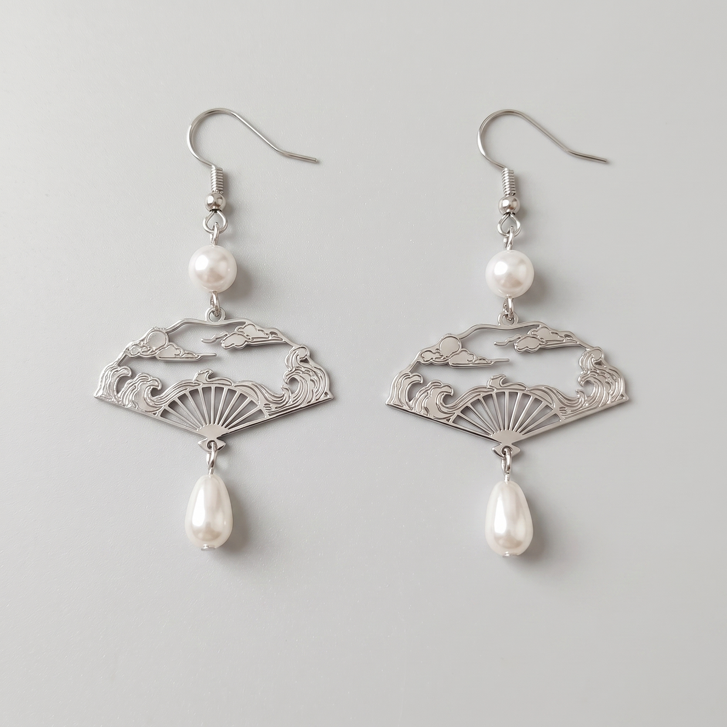 Chinese Style Folding Fan Earrings