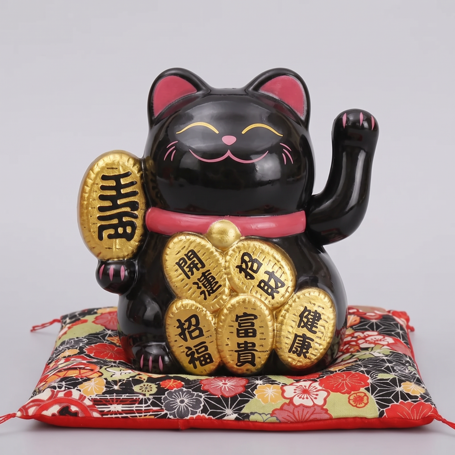 Black Maneki Neko