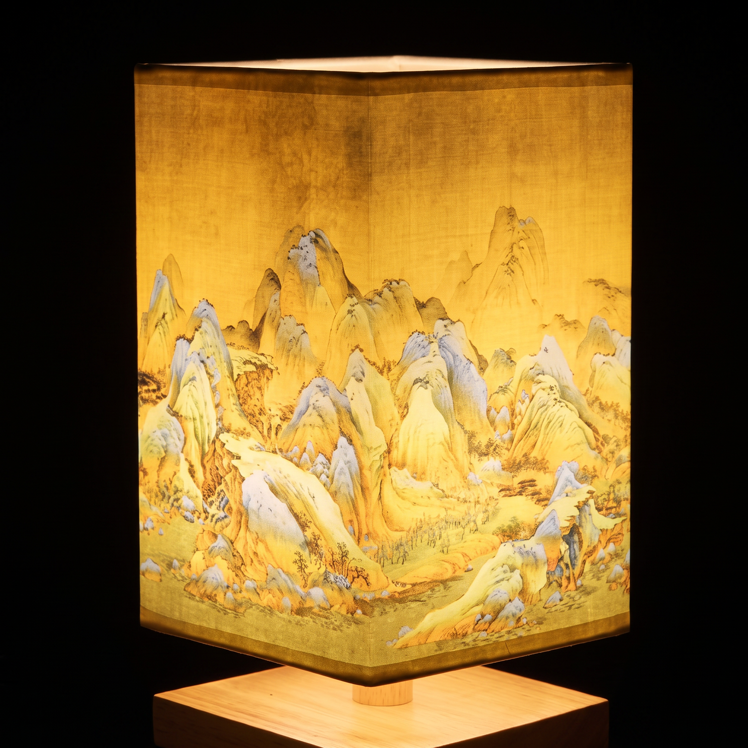 Chinese Style Wooden Table Lamp