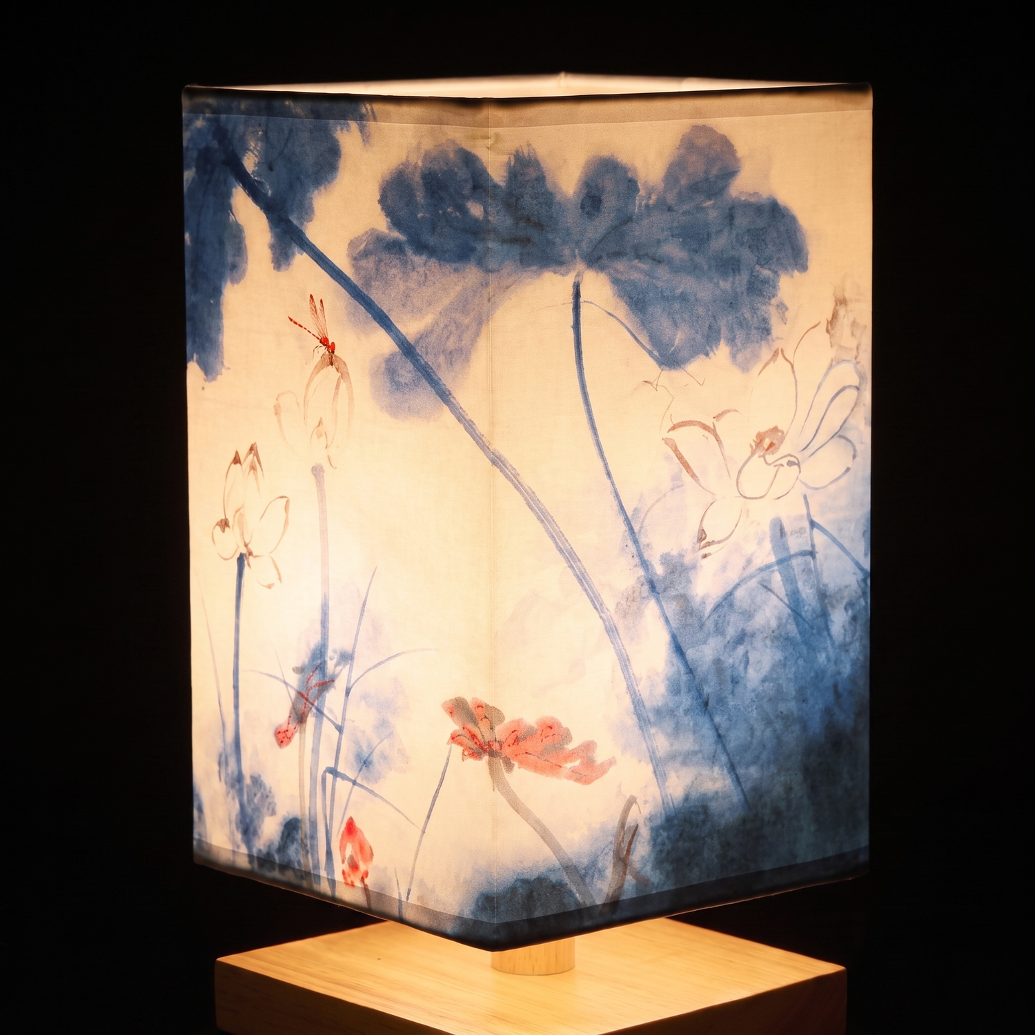 Chinese Wooden Table Lamp