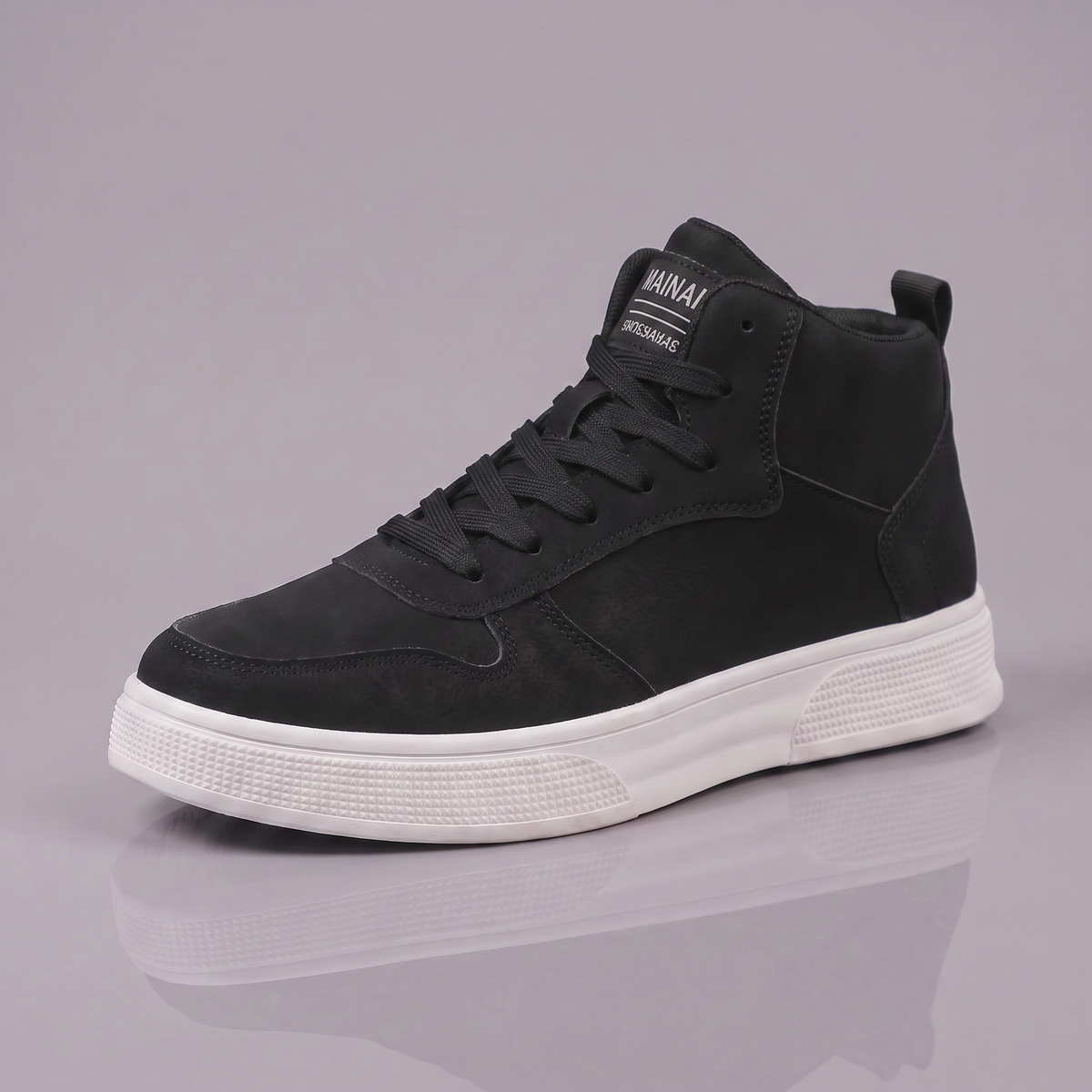 Minimalist Men's Japanese Sneakers