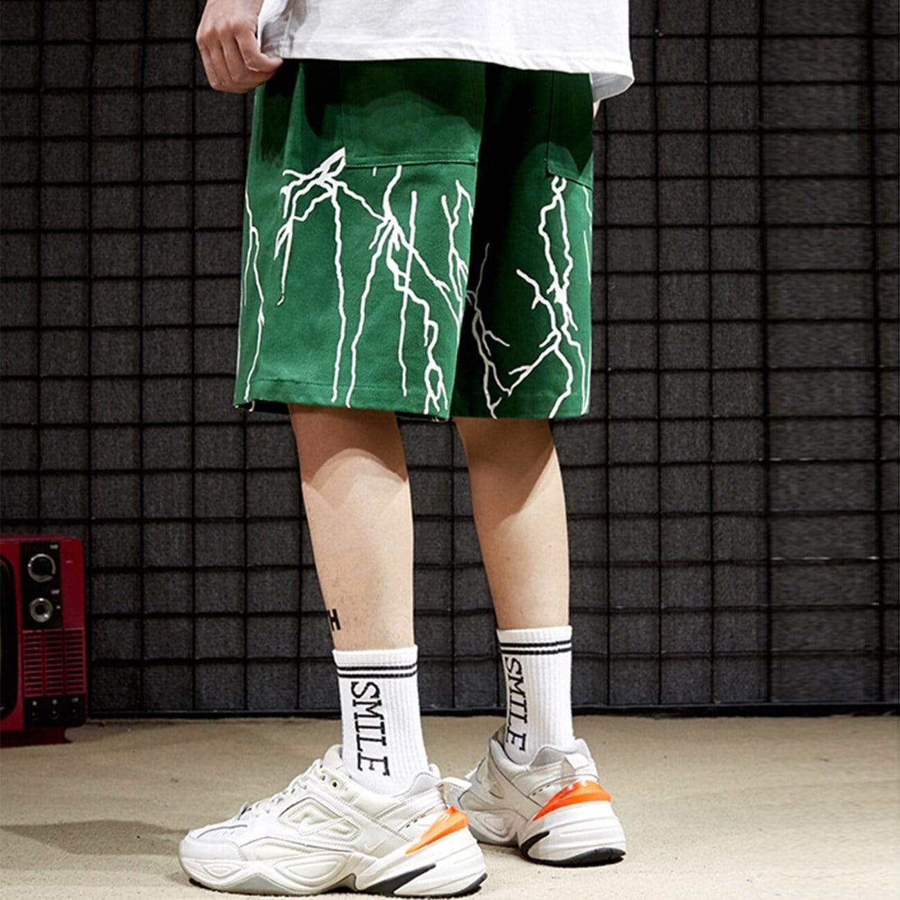 On Court Shorts Men’s L 全仏ver. (新品/未開封) Men's Court Shorts | Black & White | On Singapore